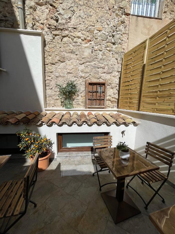 Ateneo Cuenca Suites Con Cocina En El Casco Historico Exterior foto