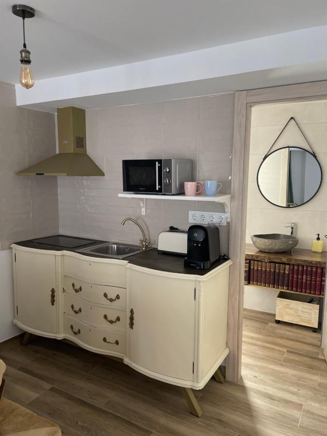 Ateneo Cuenca Suites Con Cocina En El Casco Historico Exterior foto
